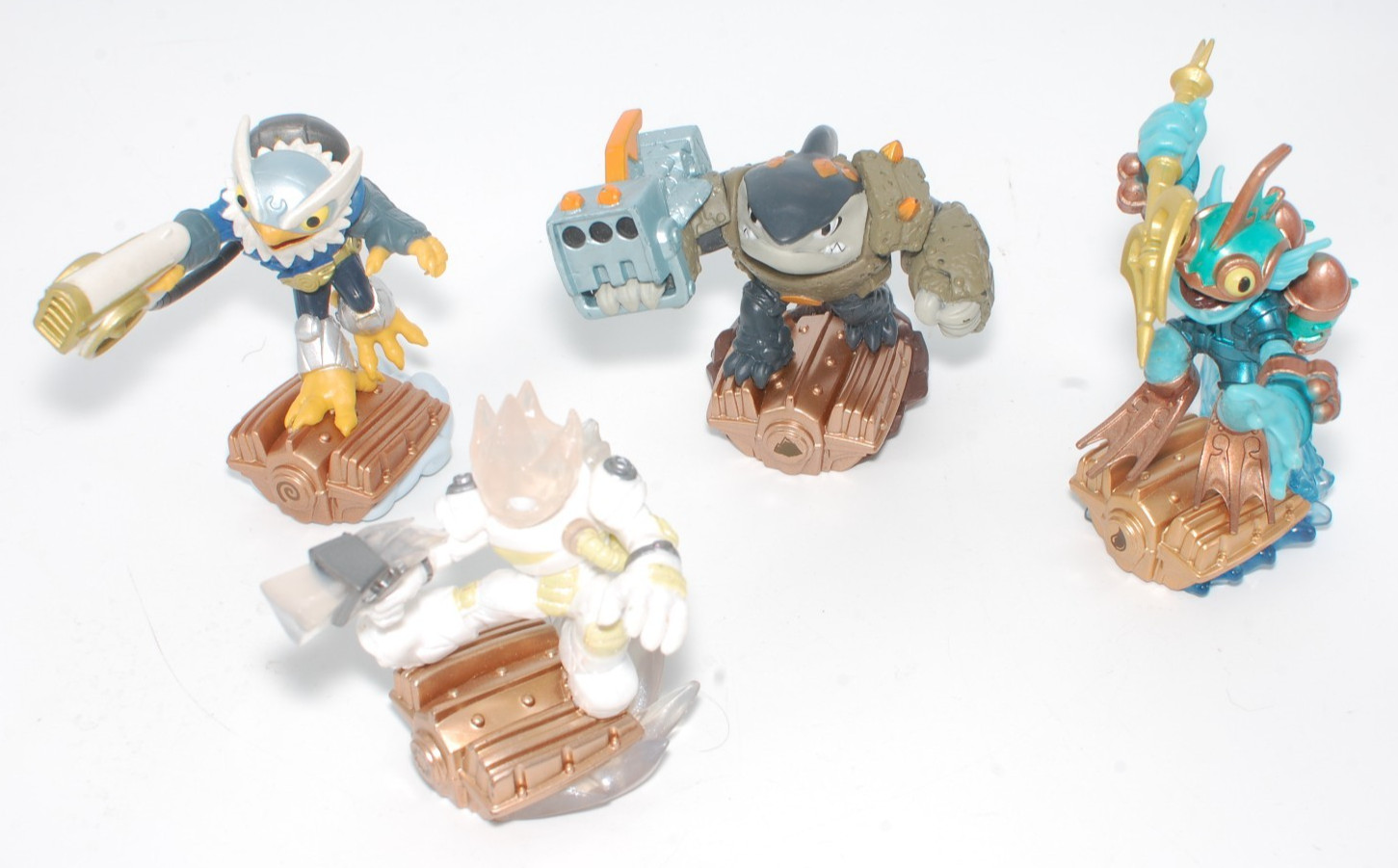 Skylanders Superchargers Lot of 9 Vehicles, 2 Racing Trophy, 4 Character Figures