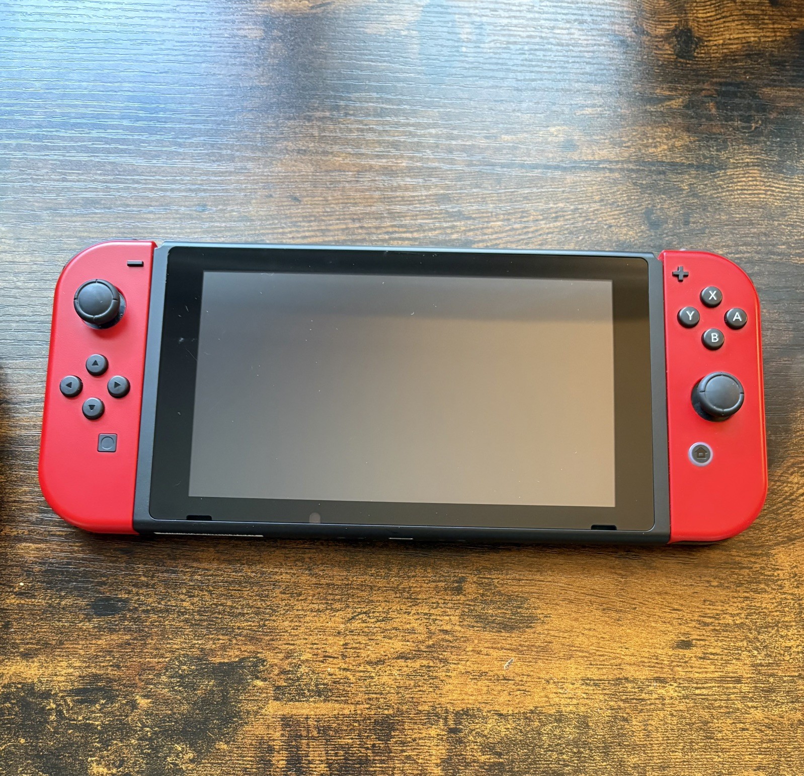 Nintendo Switch Super Mario Odyssey Edition (with Red Joy-Cons) 32GB Red Console