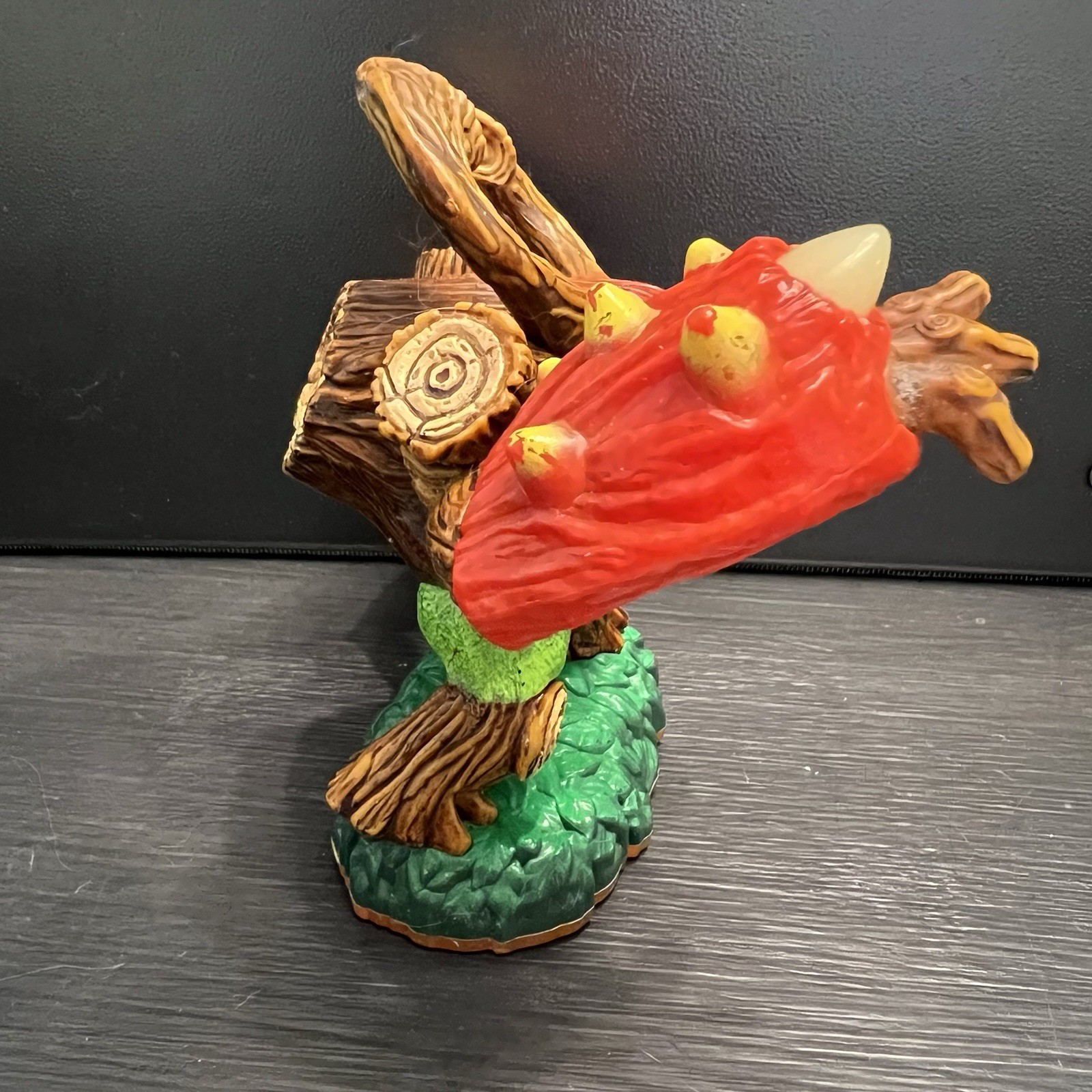 ACTIVION 2012 Skylanders Giants Tree Rex Figure – Model No.85002888