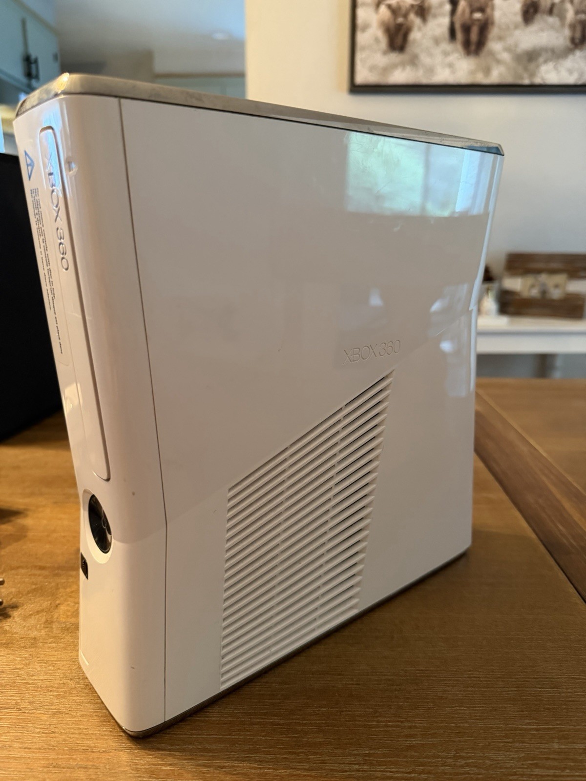 Xbox 360 Slim 250GB White Console With Controller and Power Cord No HDMI Tested