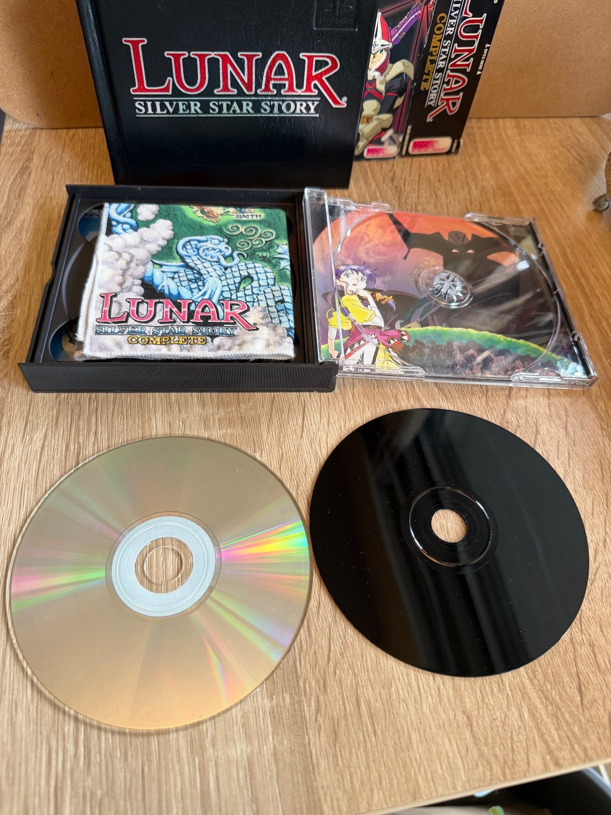 Lunar: Silver Star Story Complete (PS1, 2002), CIB with ART BOOK MAP BONUS DISCs