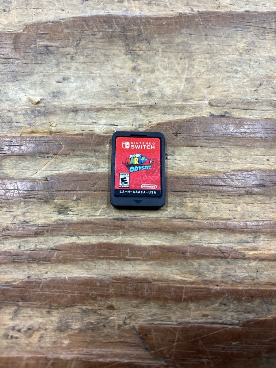 Super Mario Odyssey (Nintendo Switch, 2017) Cartridge Only (HPB030437)