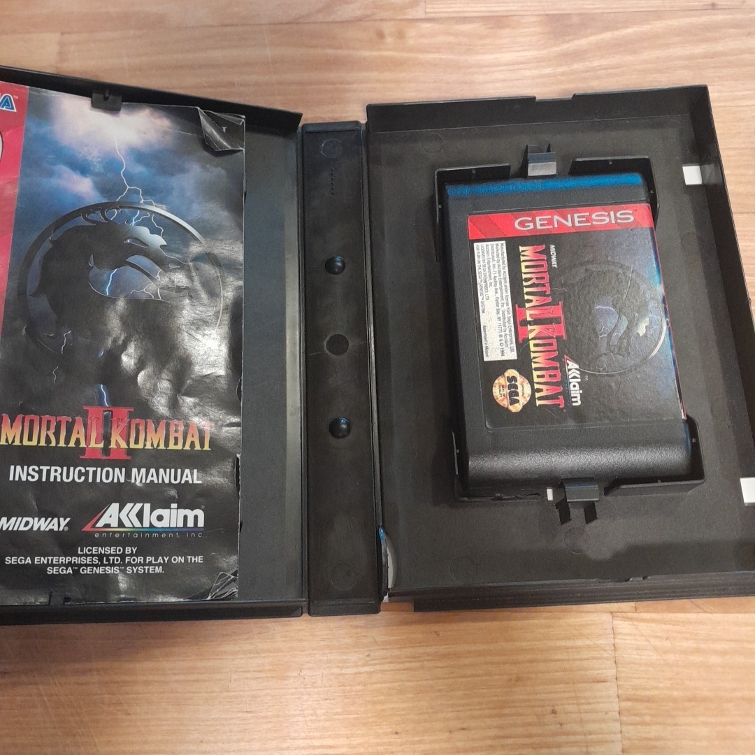 Sega Genesis Mortal Kombat And Moral Kombat II