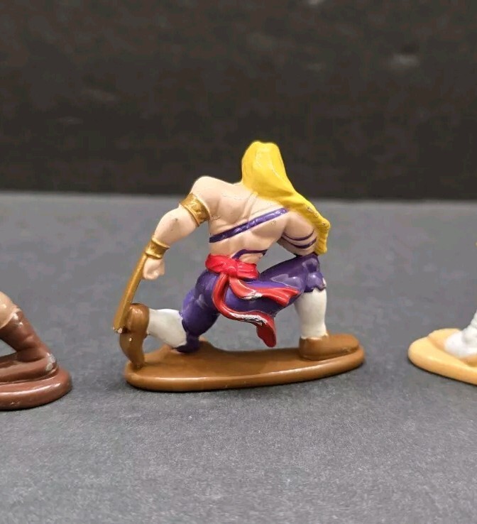 1993 Capcom Street Fighter Metal Die Cast Figures Lot of 4 – Fast Shipping