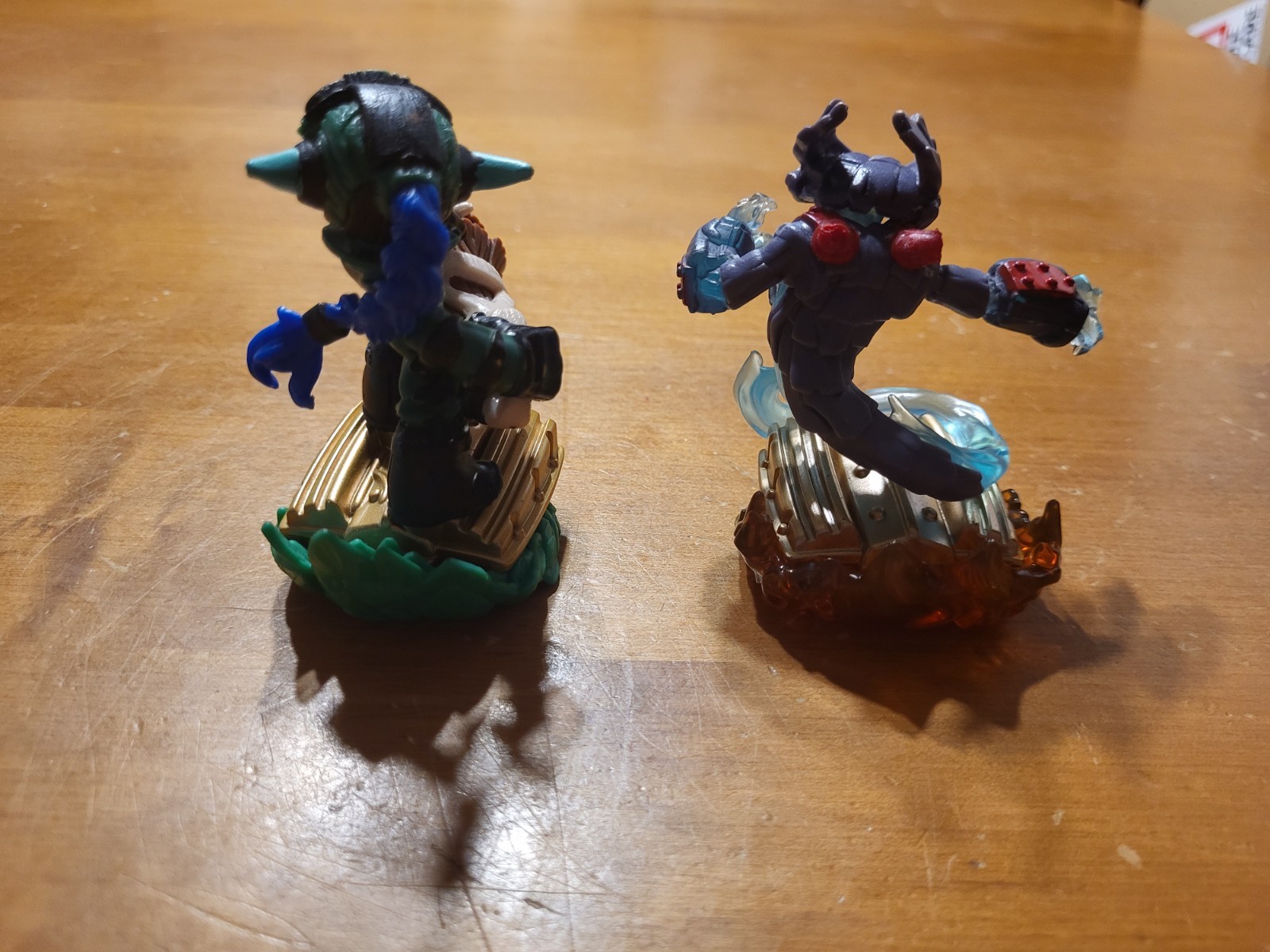 LOT Skylanders Superchargers SUPER SHOT STEALTH ELF & SPITFIRE Figures DAMAGED