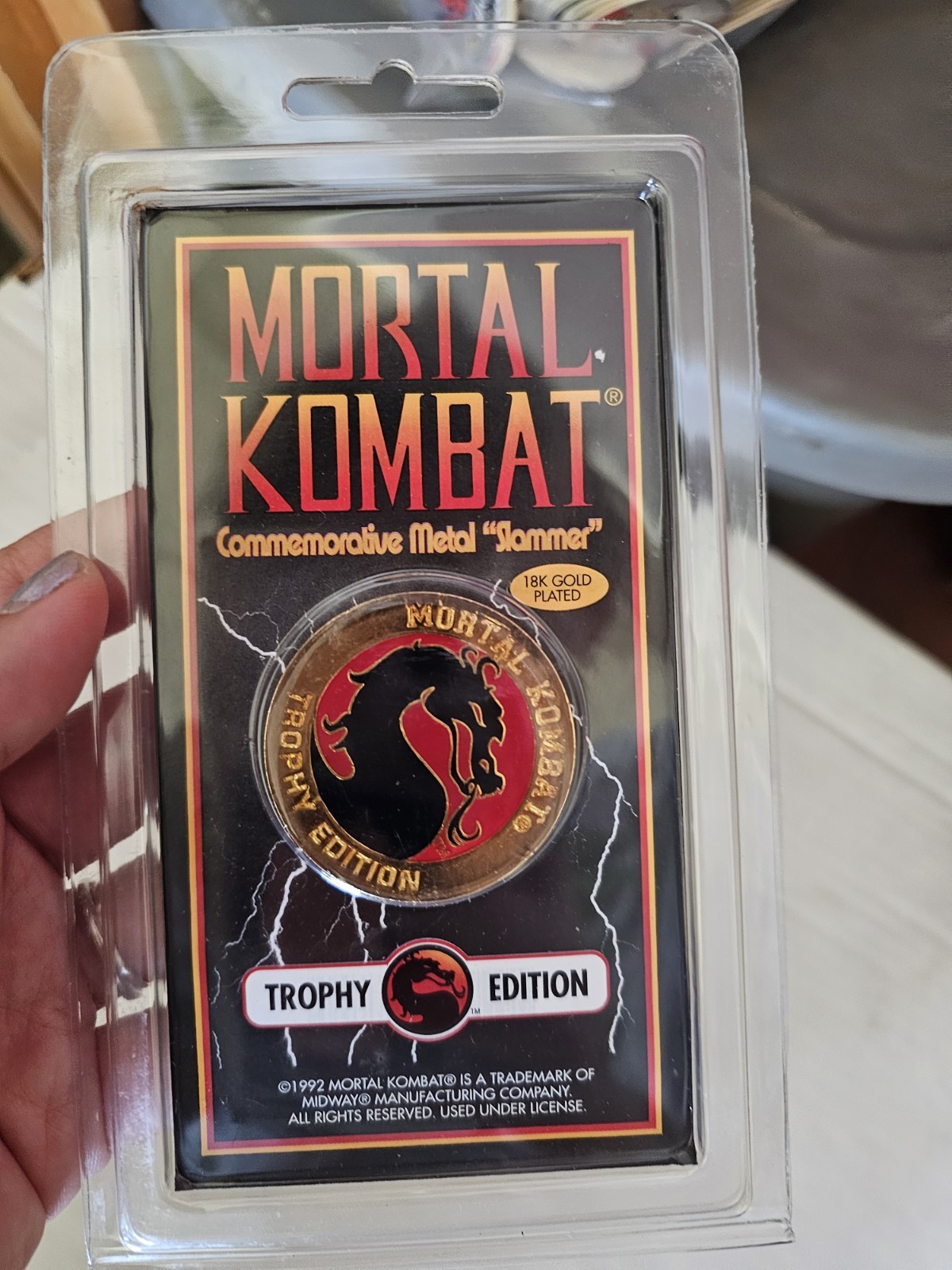 Midway Mortal Kombat Commemorative Metal Slammer Trophy Edition 18K Gold Plated