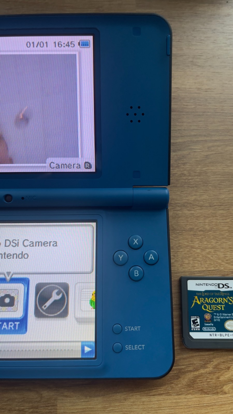 Nintendo DSi XL Blue w/ Nerf Case and LotR – Working *No Charger or Stylus*