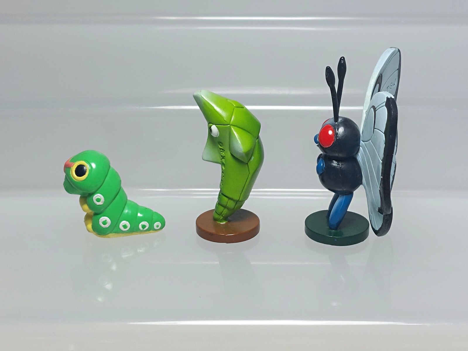 Pokemon Figure Butterfree Metapod MC Tomy & Caterpie Stamp Banpresto 0.9-1.9in