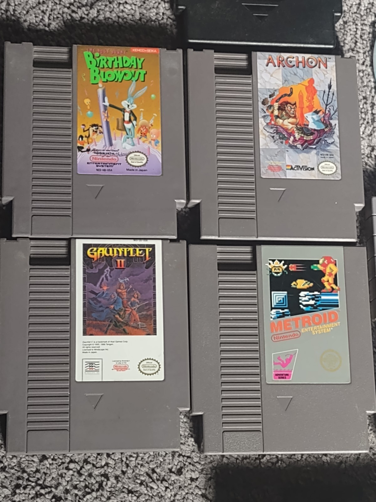 Retro Game’s Mix Lot 11. And Nintendo Belt Buckle.