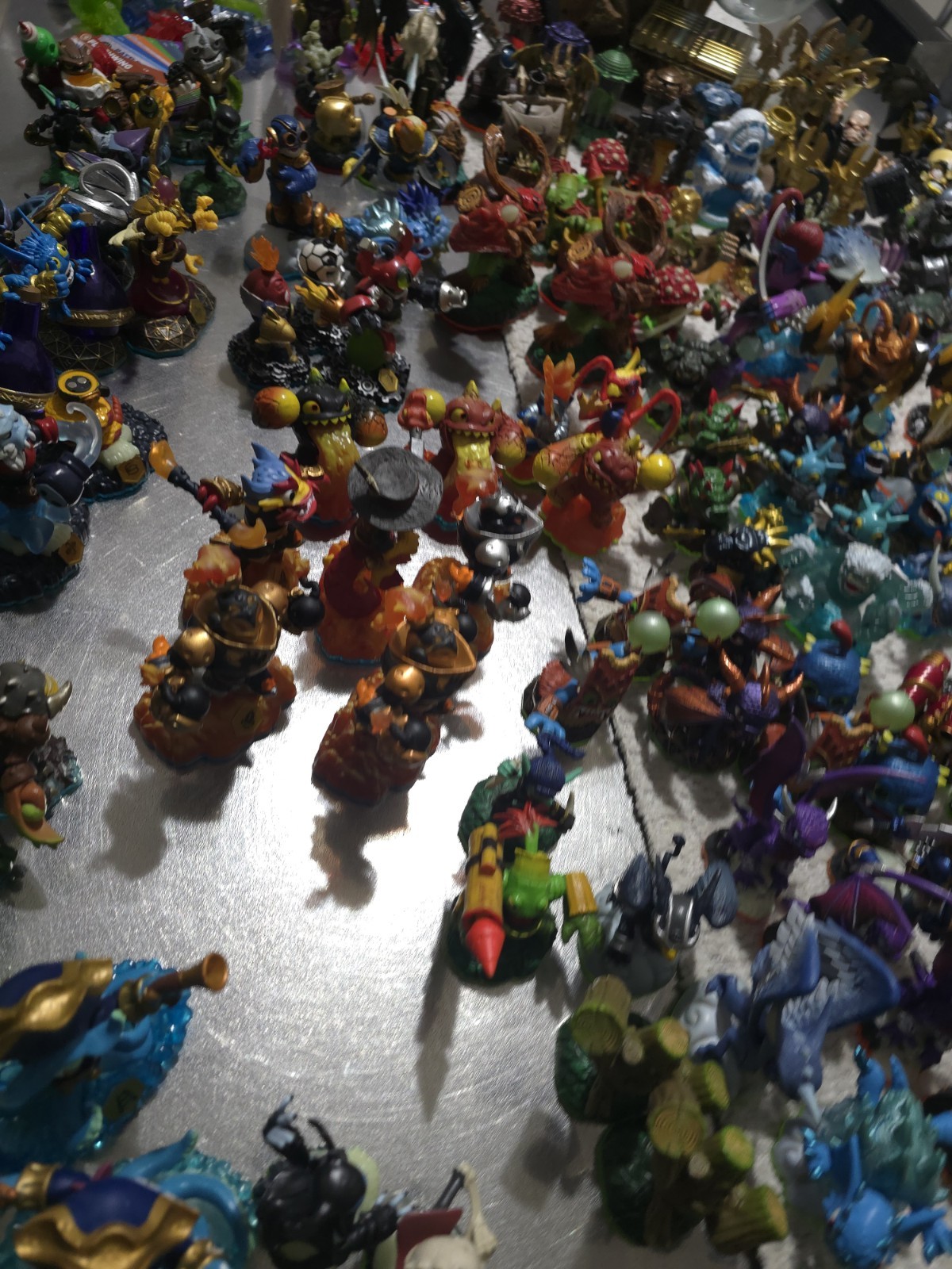 HUGE Skylanders Lot 100+ Figures WORKING GREAT NO RETURNS ACCEPTED
