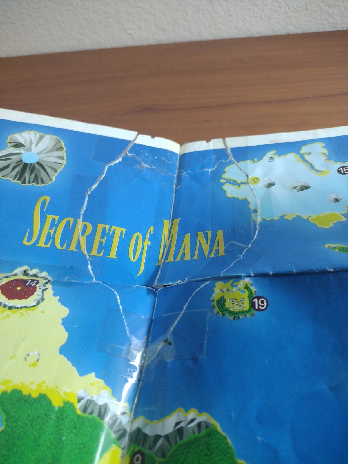 SECRET OF MANA The Land of Mana POSTER/MAP Super Nintendo SNES (See Pics)