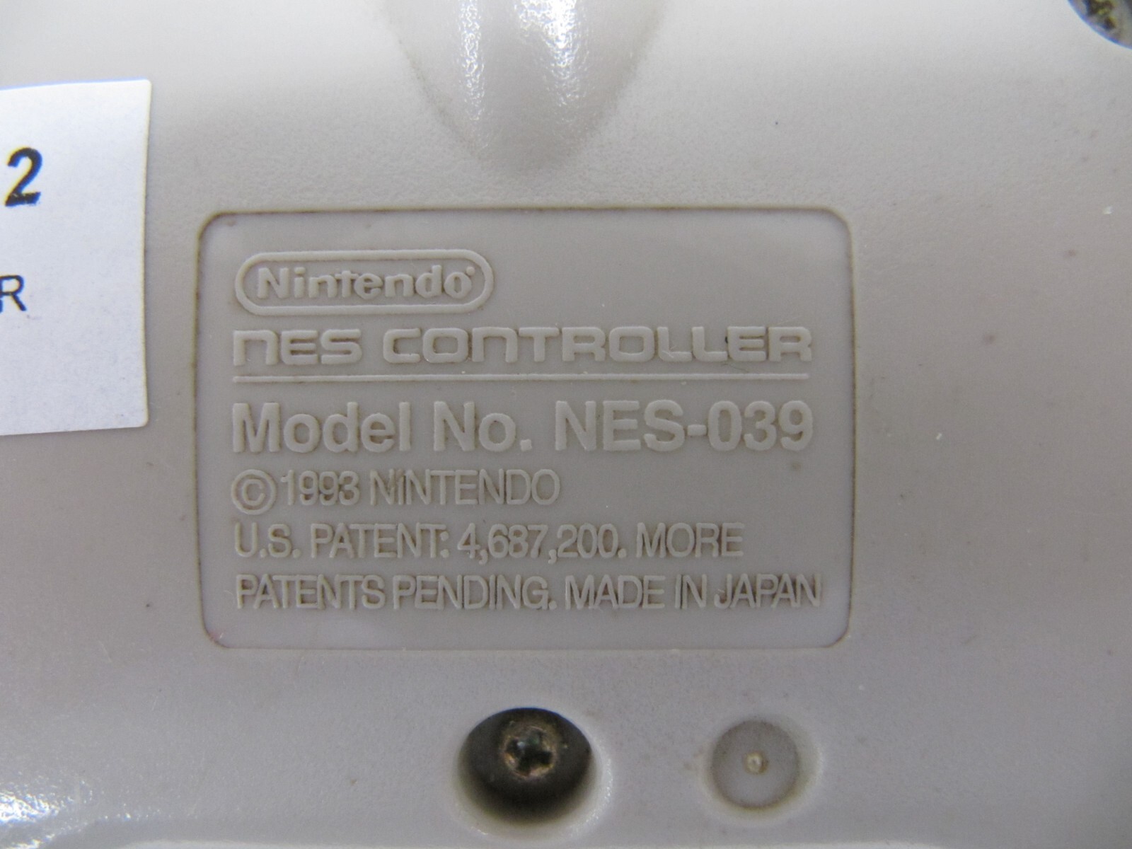Nintendo NES Controller Genuine Entertainment System Original NES-039 RETRO Grey