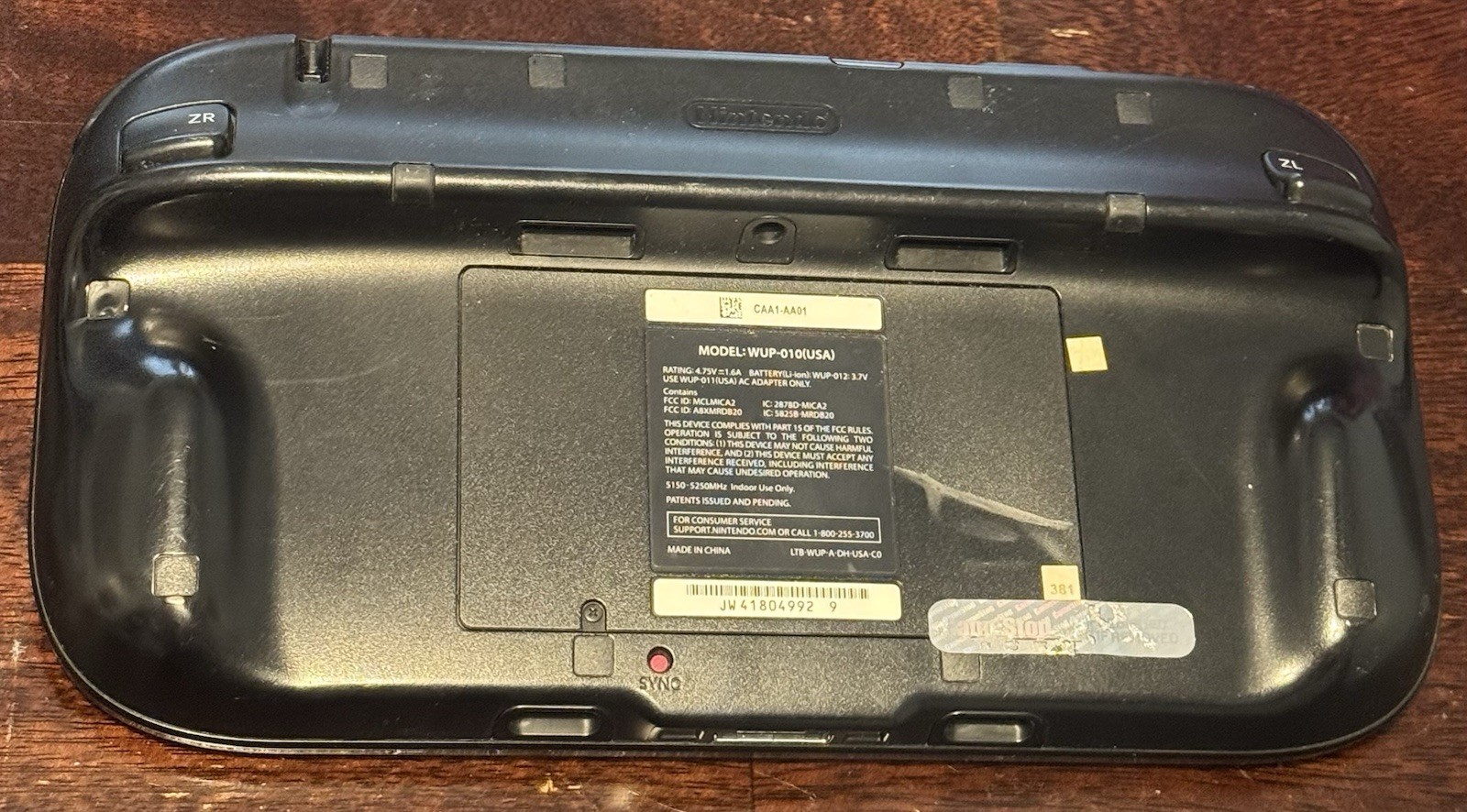 Nintendo Wii U Black Gamepad – Cracked Screen WUP-010 USA – For Parts Repair