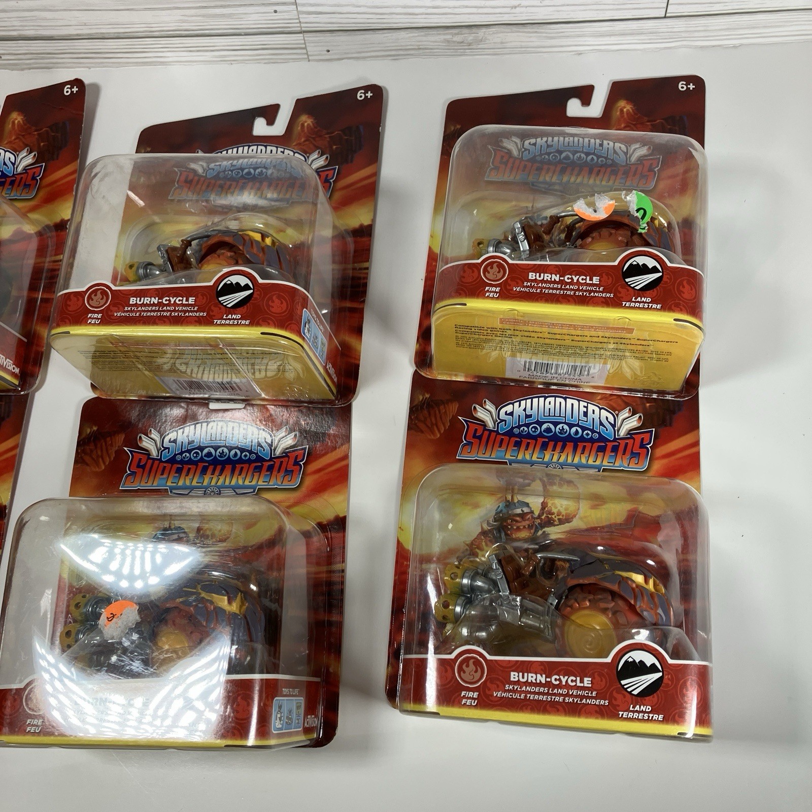 2015 Skylander Superchargers Figure Activision: Burn-Cycle Land Vehicle 6x