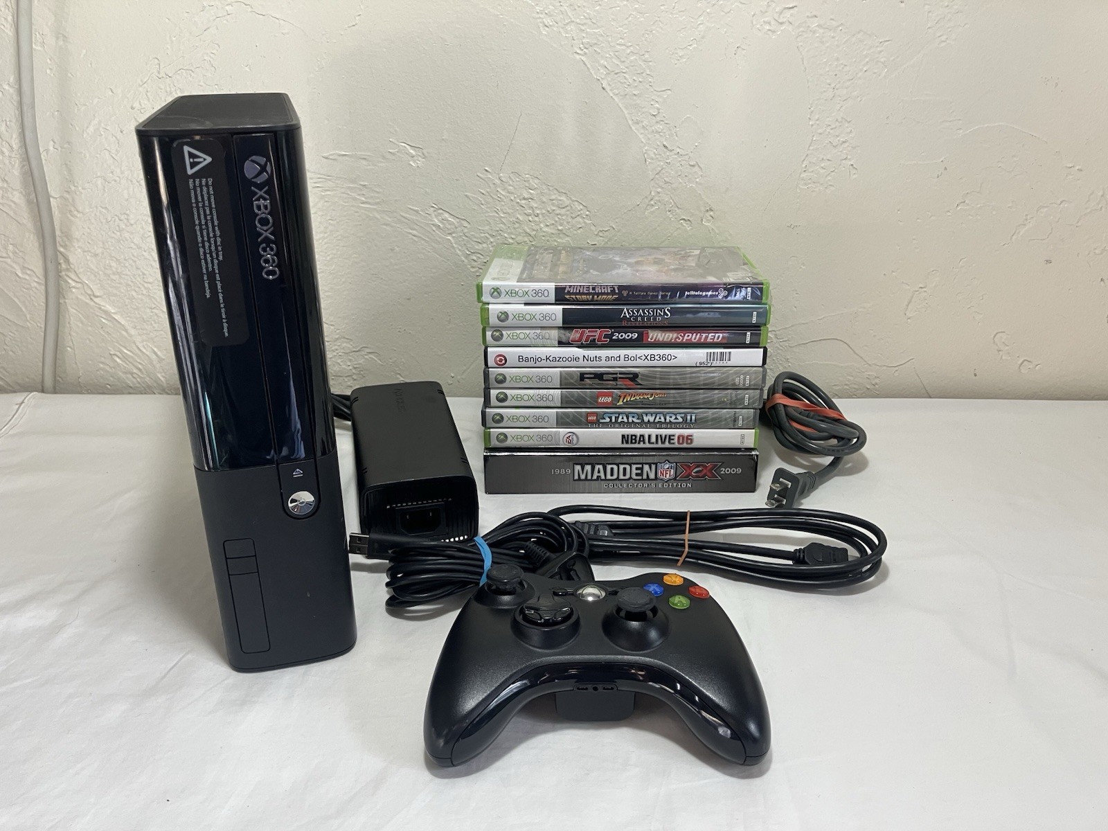 Microsoft Xbox 360 E 250GB Console #1538 W/ 9 Games, Controller, HDMI, Minecraft