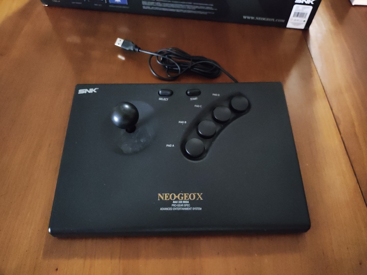 SNK NEO GEO X GOLD LIMITED EDITION CONSOLE + NINJA MASTERS + SECOND CONTROLLER