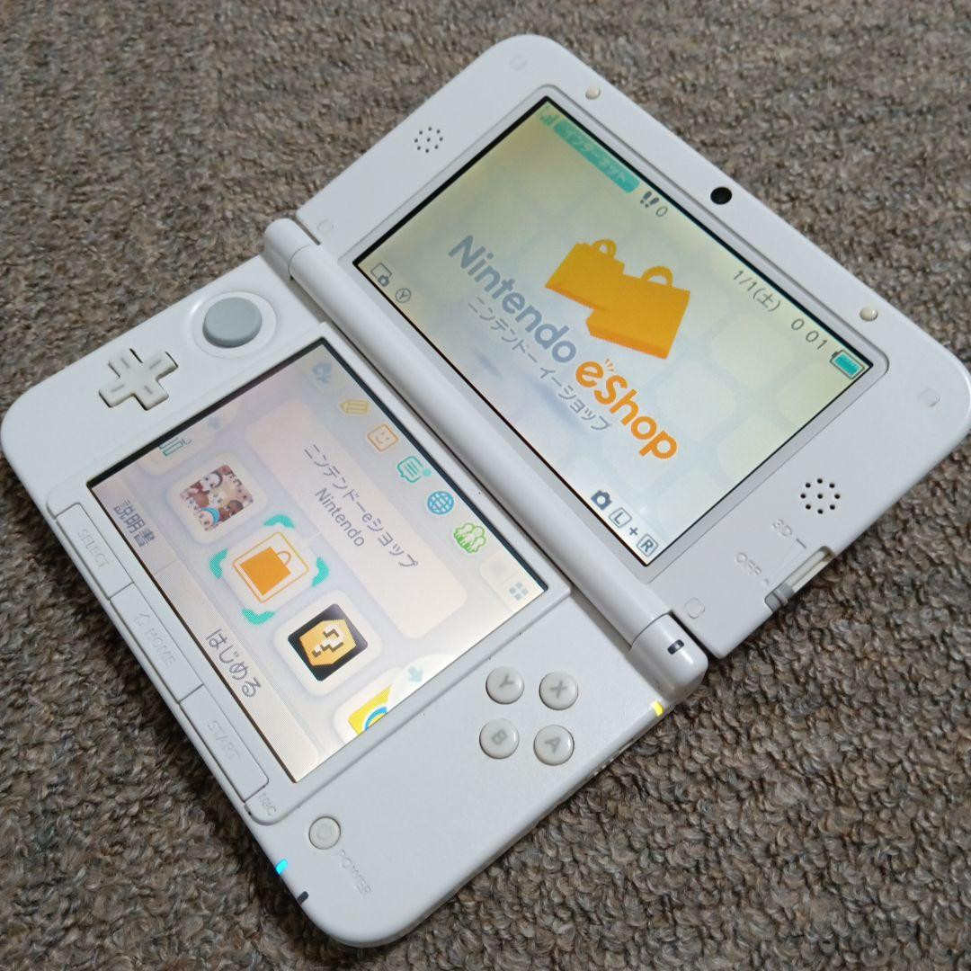 Nintendo 3DSLL Monster Hunter 4 Special Pack Felyne White Console Tested Working