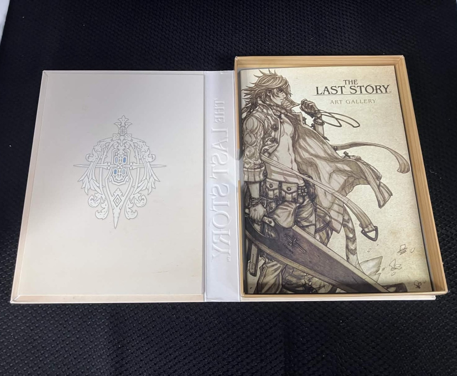 The Last Story Nintendo Wii 2012 Box and Art Book Only, NO GAME