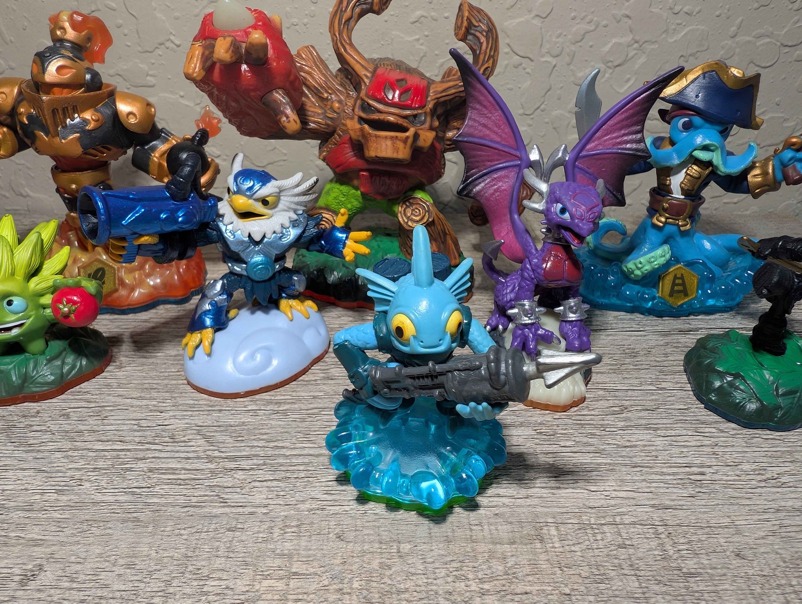 Skylanders Beginner Bundle Starter Pack Figures, Tested Combine Shipping (Read)