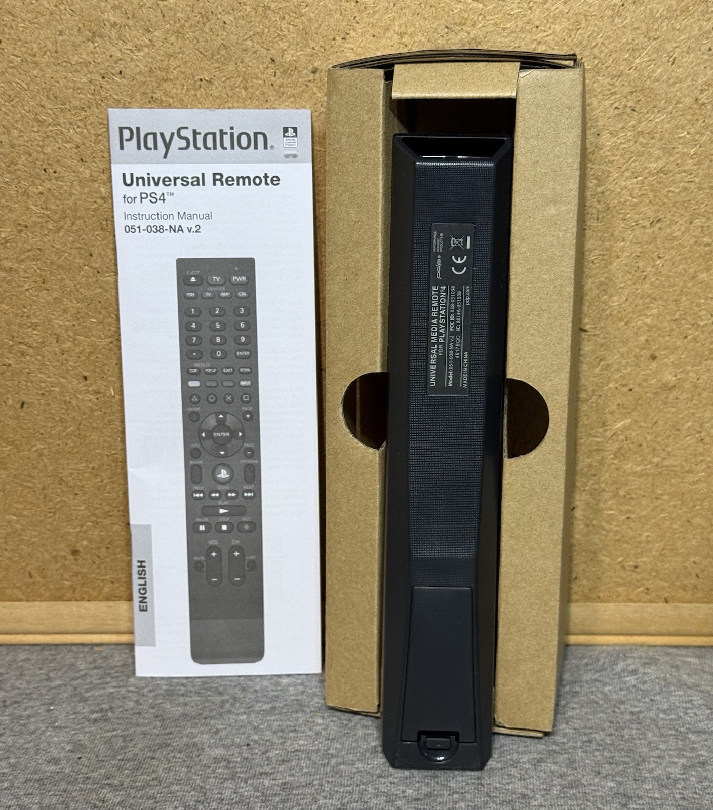 RARE Sony Playstation 4 PS4 v2.0 Universal Media Remote OPEN BOX