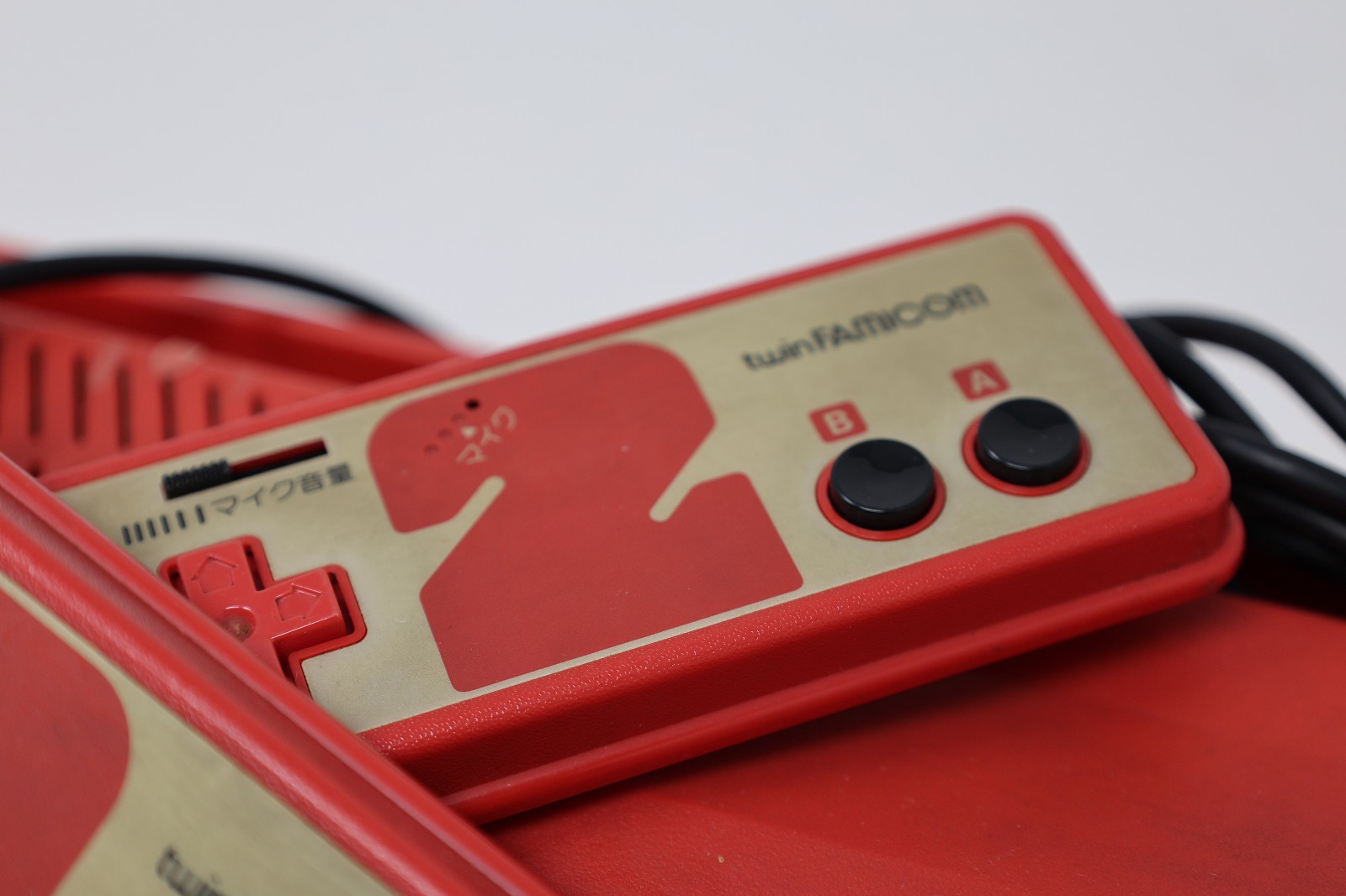 Sharp Twin Famicom Console AN500-R Red Japan *US Seller* *PLEASE READ*