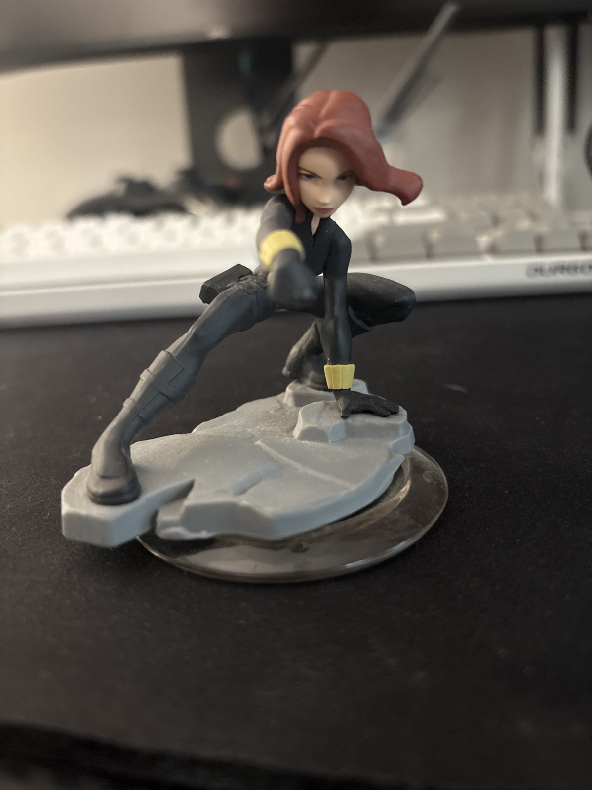 Disney Infinity Captain America, Thor, Black Widow, Hulk, Stark Tower, Game Pad