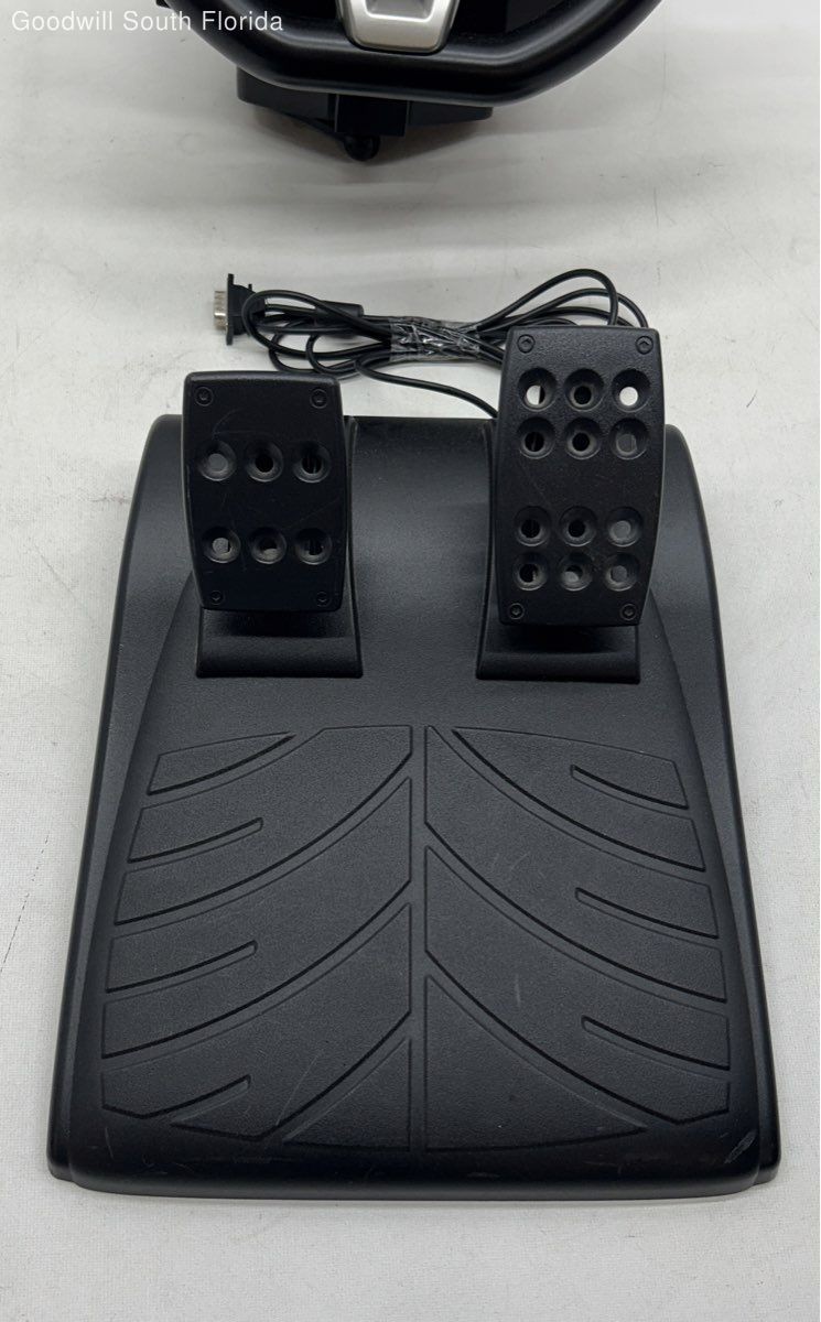 Hori Model AB04-001 Overdrive Designed Racing Wheel For Xbox One Not Tested