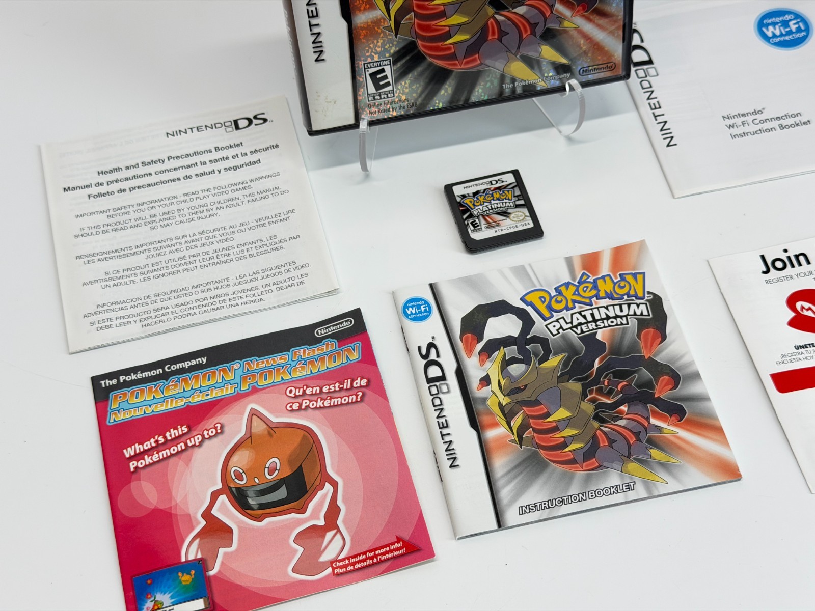 Pokemon Platinum Version (Nintendo DS) Complete w/Red Insert Authentic