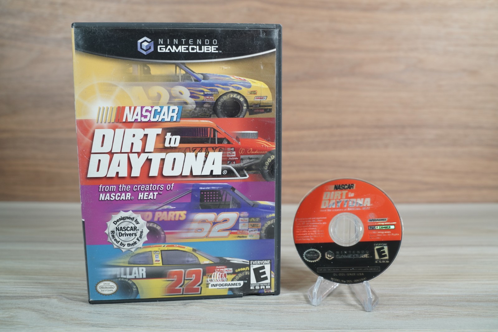 NASCAR: Dirt to Daytona (Nintendo GameCube, 2002) Complete CIB