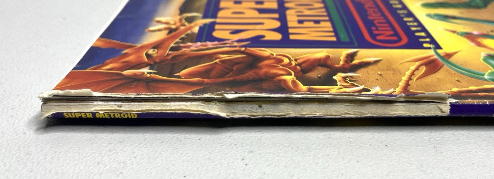 Super Nintendo SNES Super Metroid Official Nintendo Player’s Guide *Damage*