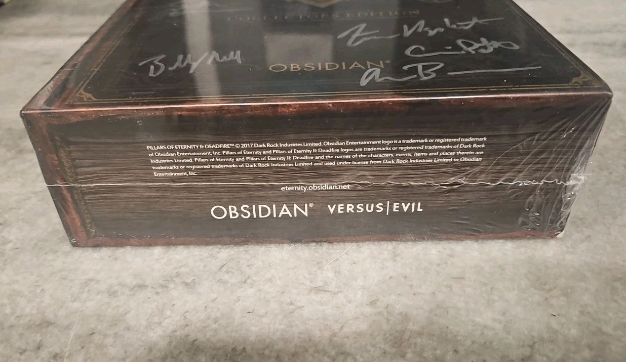 Pillars of Eternity II Deadfire Collector’s Edition Signed By Dev Team SEALED