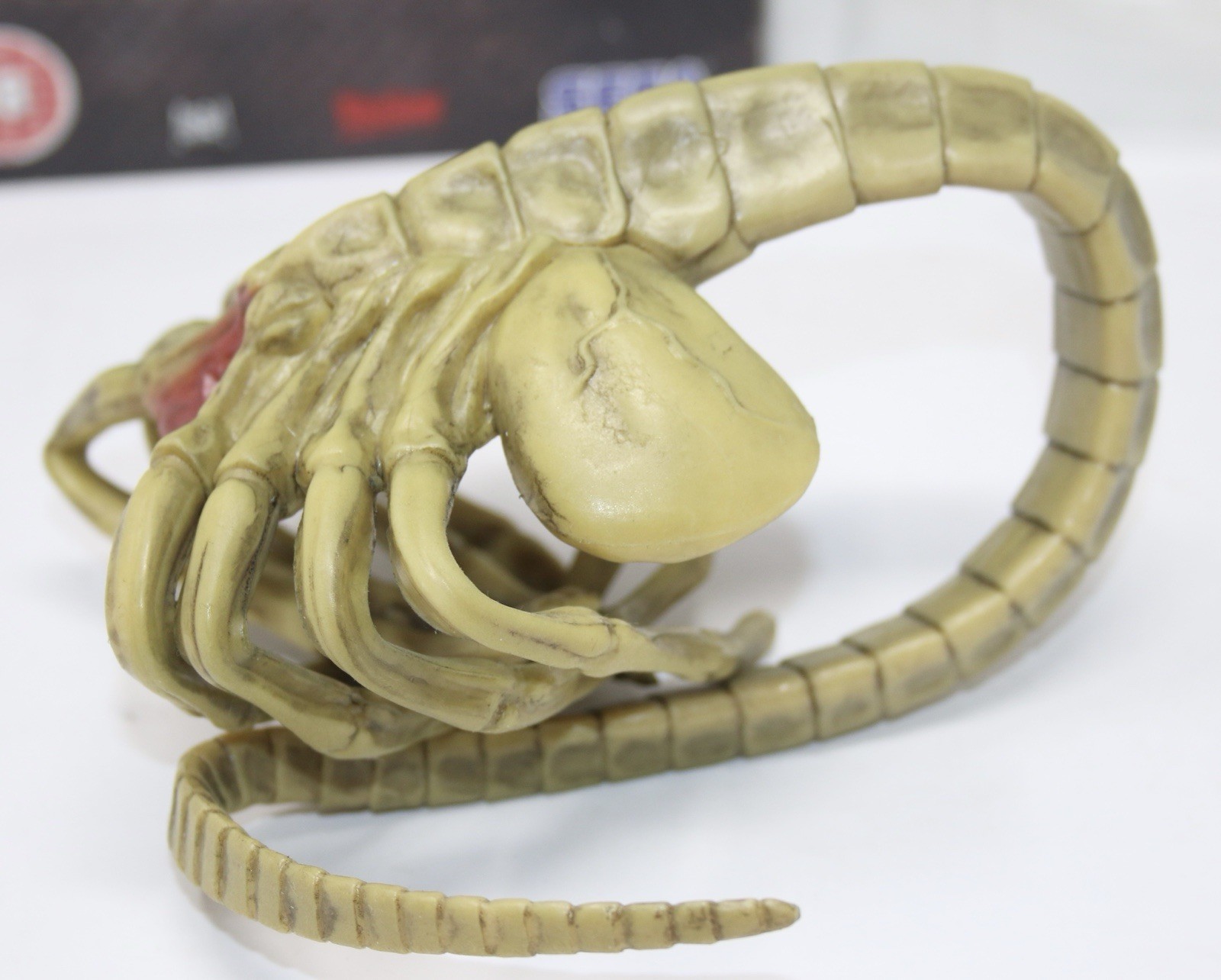 Aliens vs Predator Hunter Edition PS3 Box & Facehugger Figure ONLY Missing Game!