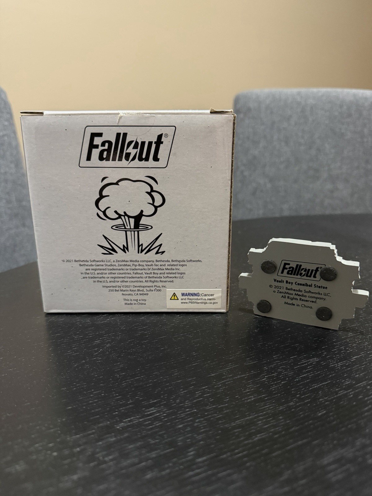 Fallout Vault Boy Cannibal Mini Statue Black And White