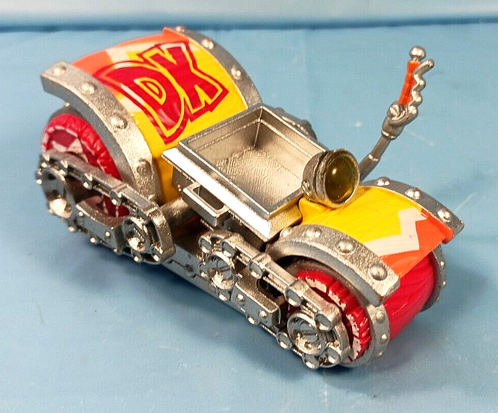 Activision Skylanders Superchargers Barrel Blaster DK Donkey Kong Vehicle.