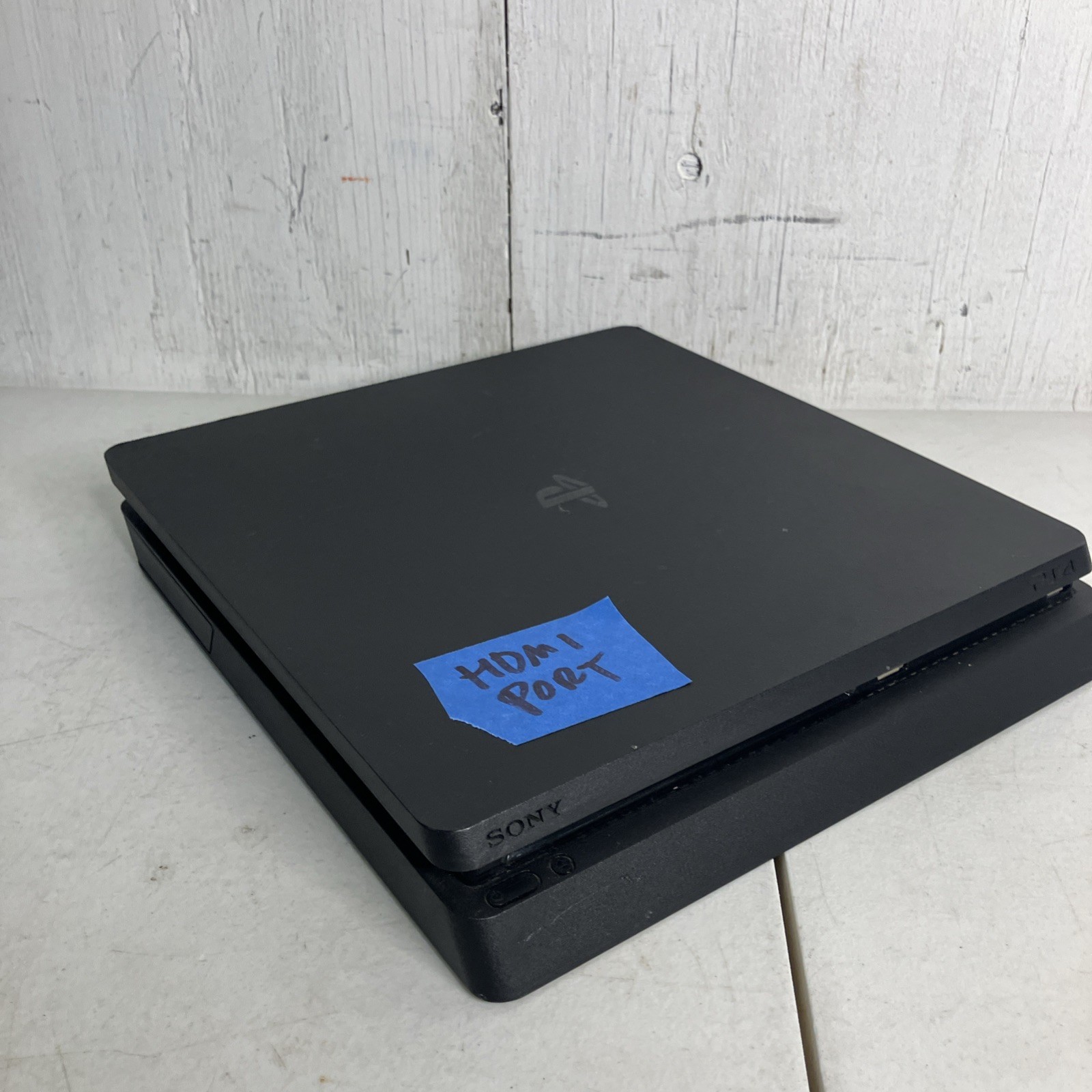 Sony PlayStation 4 Slim CUH-2015B 1TB Black Console For Parts Or Repair – HDMI