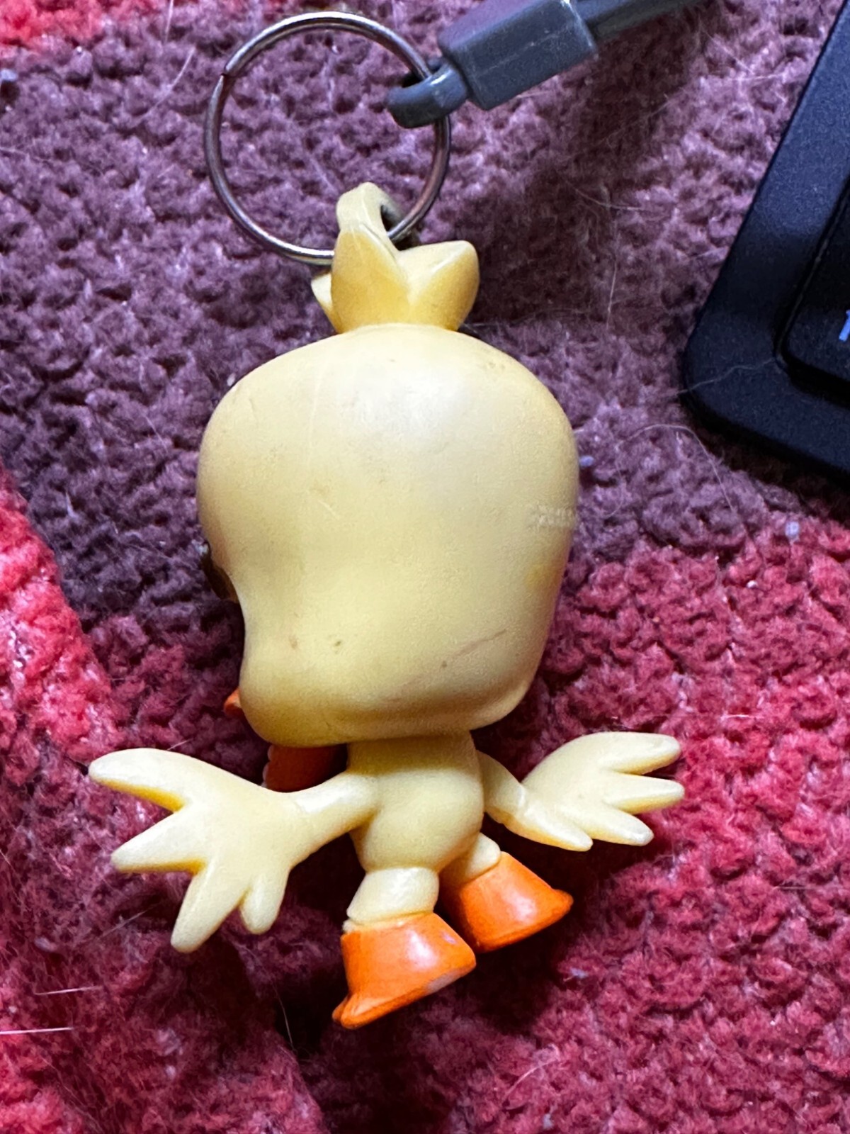 Five Nights at Freddy’s FNAF Chica Keychain backpack clip exclusive card case