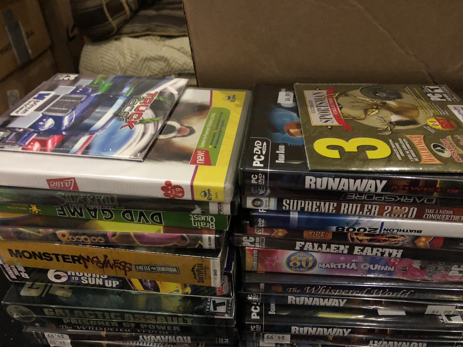 Lot Of 40 PC CD ROM Box Video Games see pics