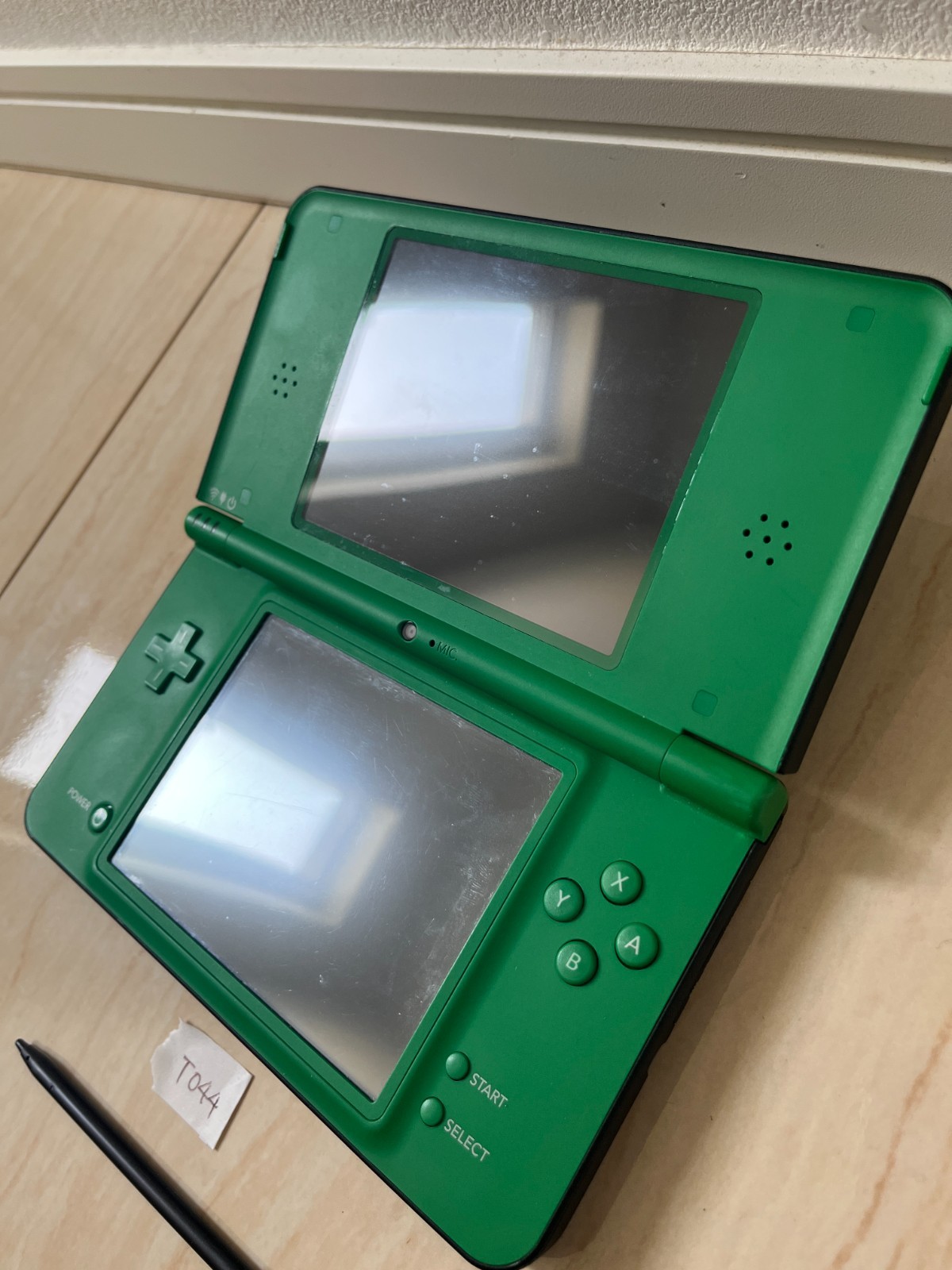 Nintendo DSi LL XL DS Green Console Japan Tested NTSC-J Used