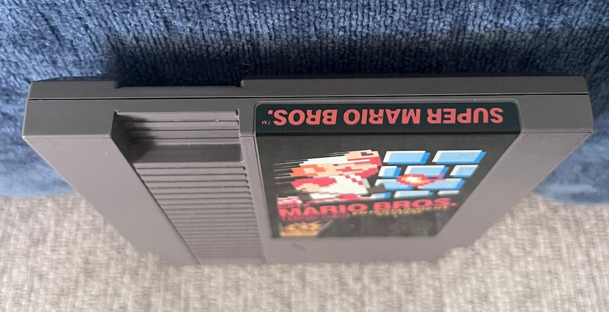 Super Mario Bros. (Nintendo NES, 1985) 5 Screw Tested and Working!