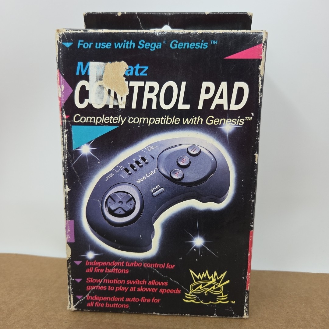 6 Button Mad Catz Control Controller Pad For Genesis & Sega CD Consoles/Games
