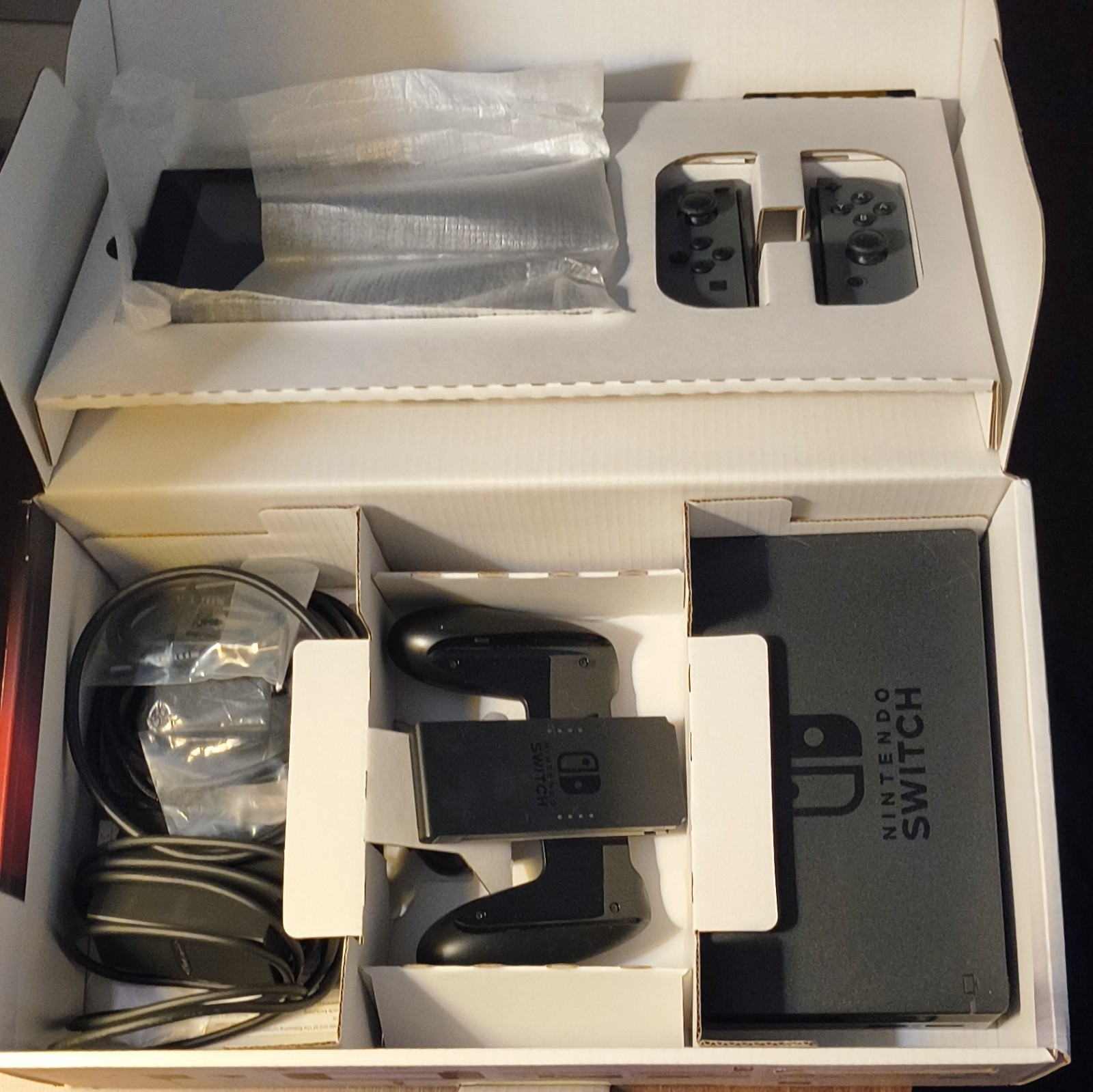 MINT Launch Edition Nintendo Switch HAC-001-01 Complete In Box
