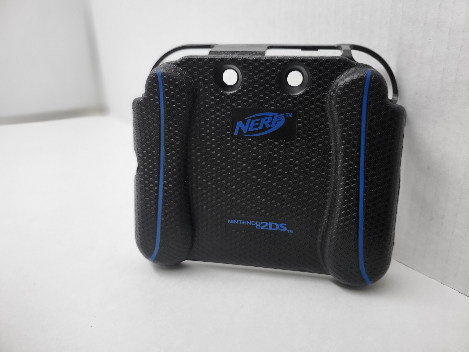 MINT NEW BLUE/BLACK NERF PROTECTIVE ARMOR CASE HAND GRIP HANDLE FOR NINTENDO 2DS