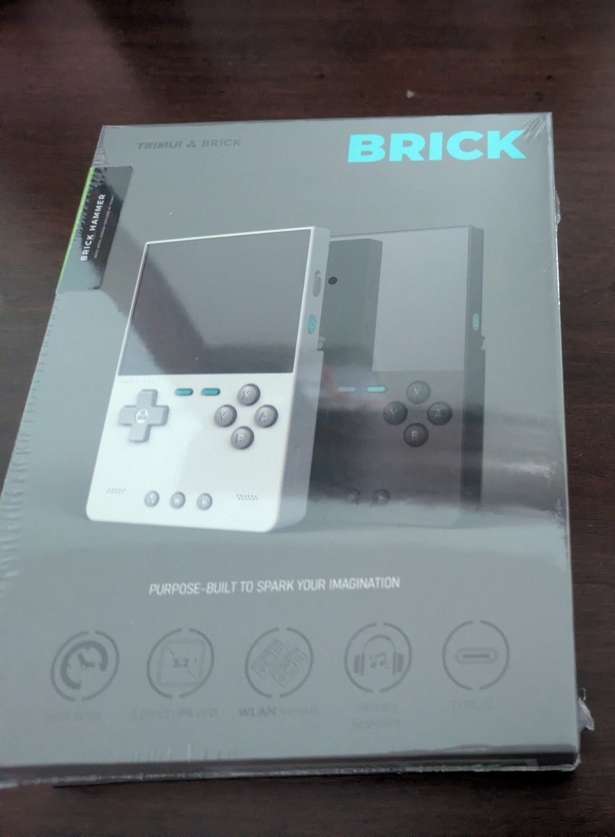 NEW SEALED TrimUI Brick Hammer Green Retro Handheld Game System Console Portable