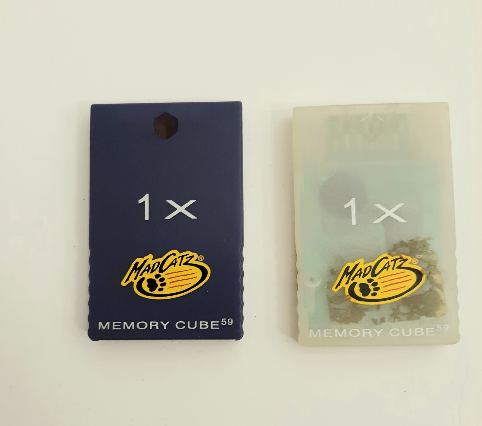 Lot Of 2 Mad Catz Memory Cube 59 Memory Cards For Nintendo Game Cube 2003