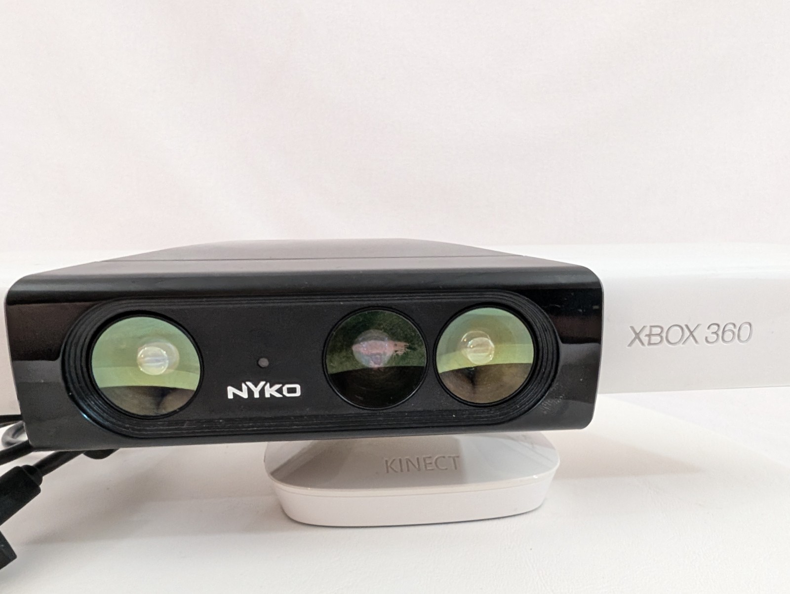 Xbox 360 Kinect Sensor White with Nyko Zoom Lens Attachment OEM Motion Camera