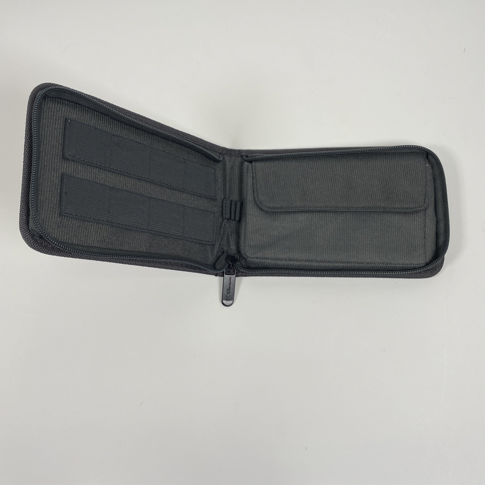 Power A Nintendo 3DS LOGO Travel Carrying Zippered Case w/ 8 Game Slots