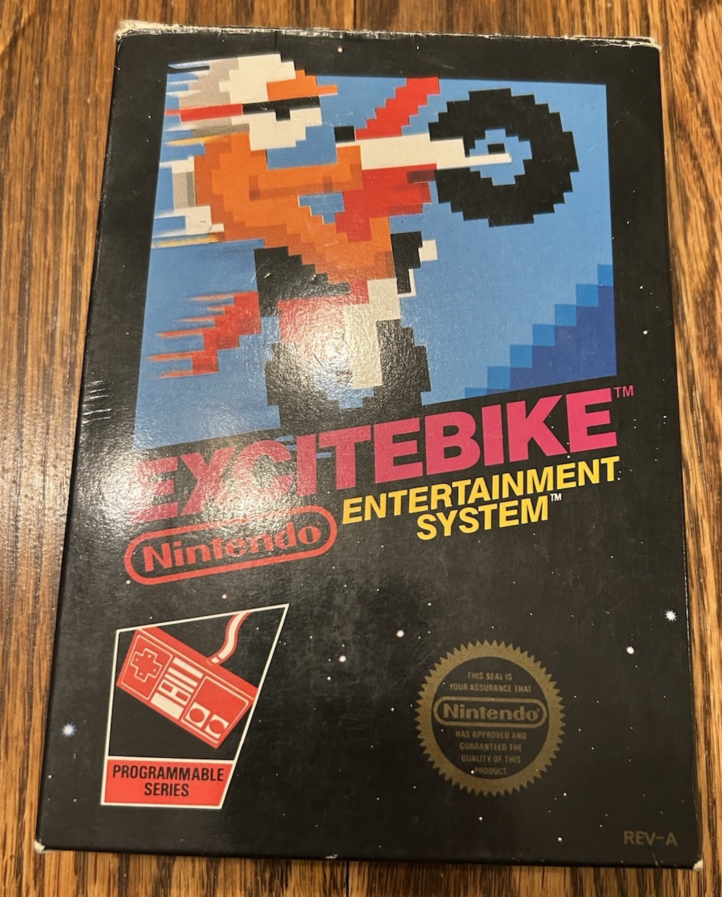 Excitebike (Nintendo NES, 1985) CIB Complete with Box W/ Protector