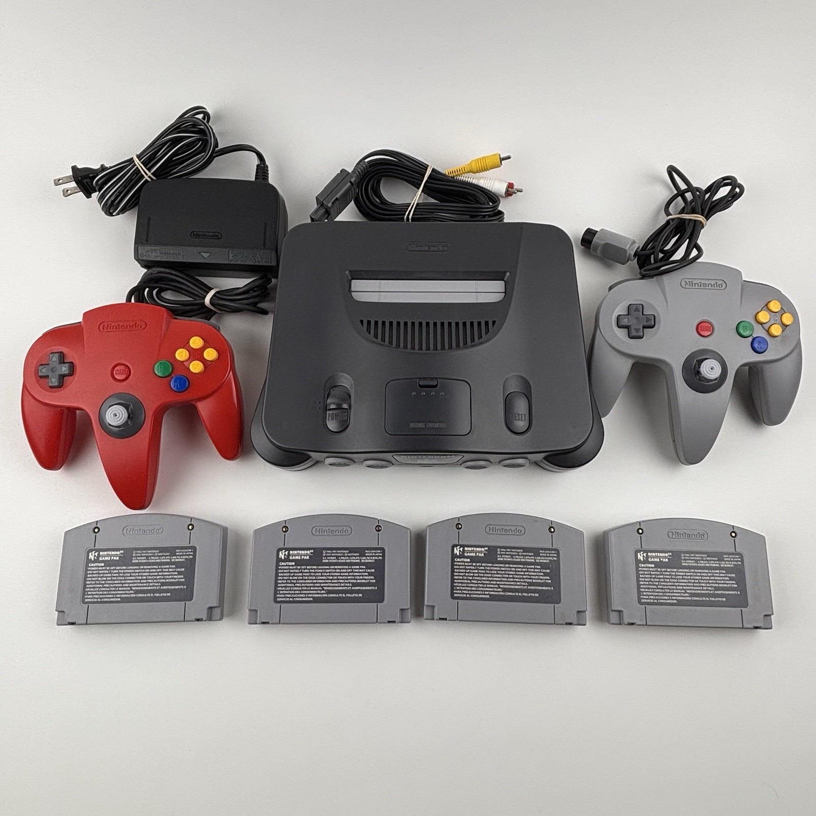 Nintendo 64 N64 Black Console Bundle With 2 Controllers 4 Games Tested Working