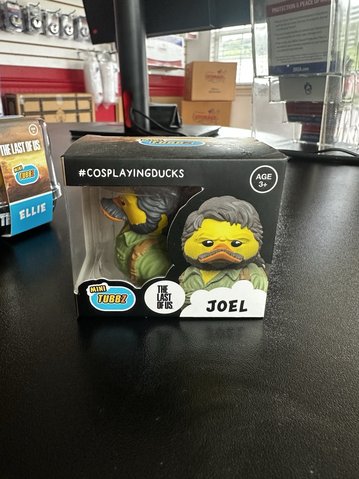TUBBZ Mini TUBBZ Cosplaying Ducks The Last of Us Ellie & Joel 2-Figure Lot