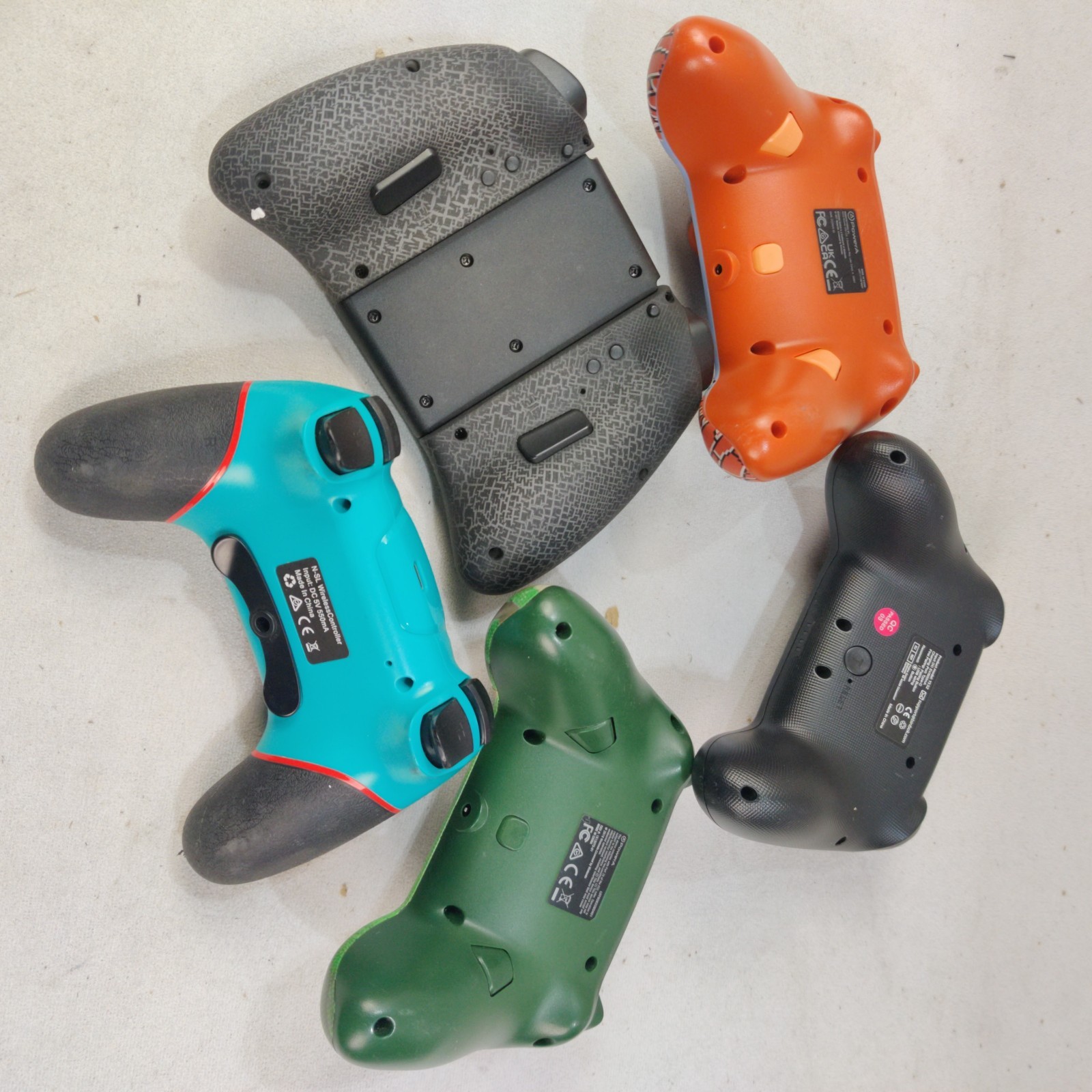 Lot of 5 Assorted Third Party Nintendo Switch Controllers READ DESCRIPTION